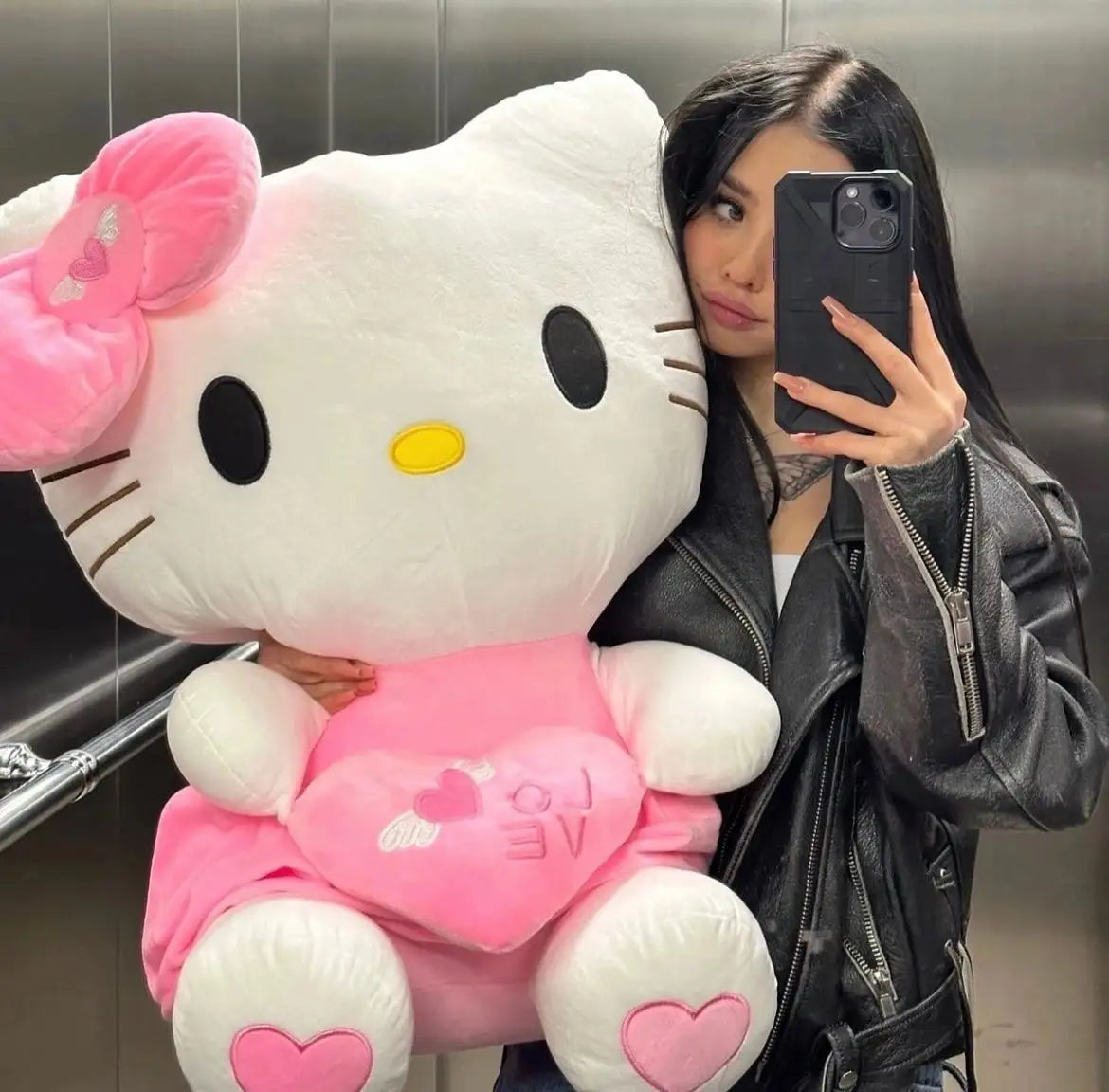 Hello Kitty Jumbo Pink Heart Plushie